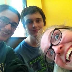 Meet your Posher, Lydia